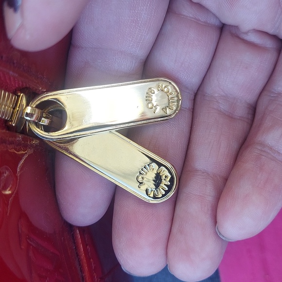 LOUIS VUITTON Summit Drive Bag & Wallet Set - Picture 4 of 16